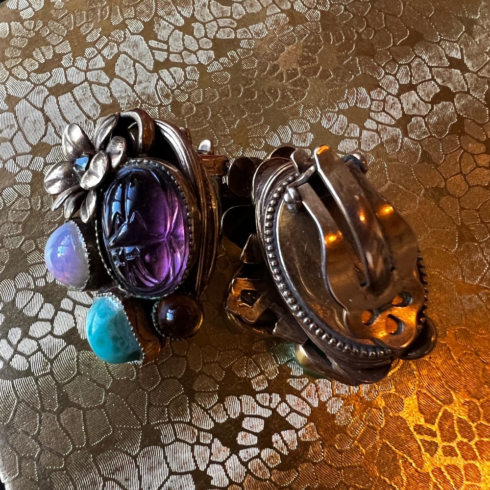 Scarab Clip on earrings